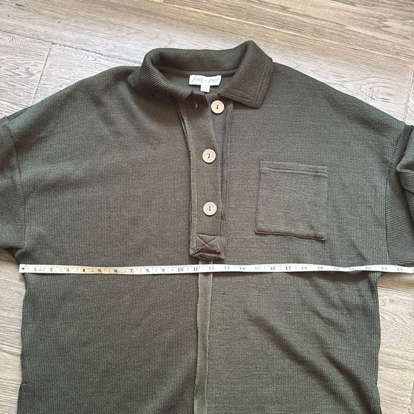 She + Sky | Dark Green Ribbed Oversized Sweater Size Medium - Picture 5 of 10